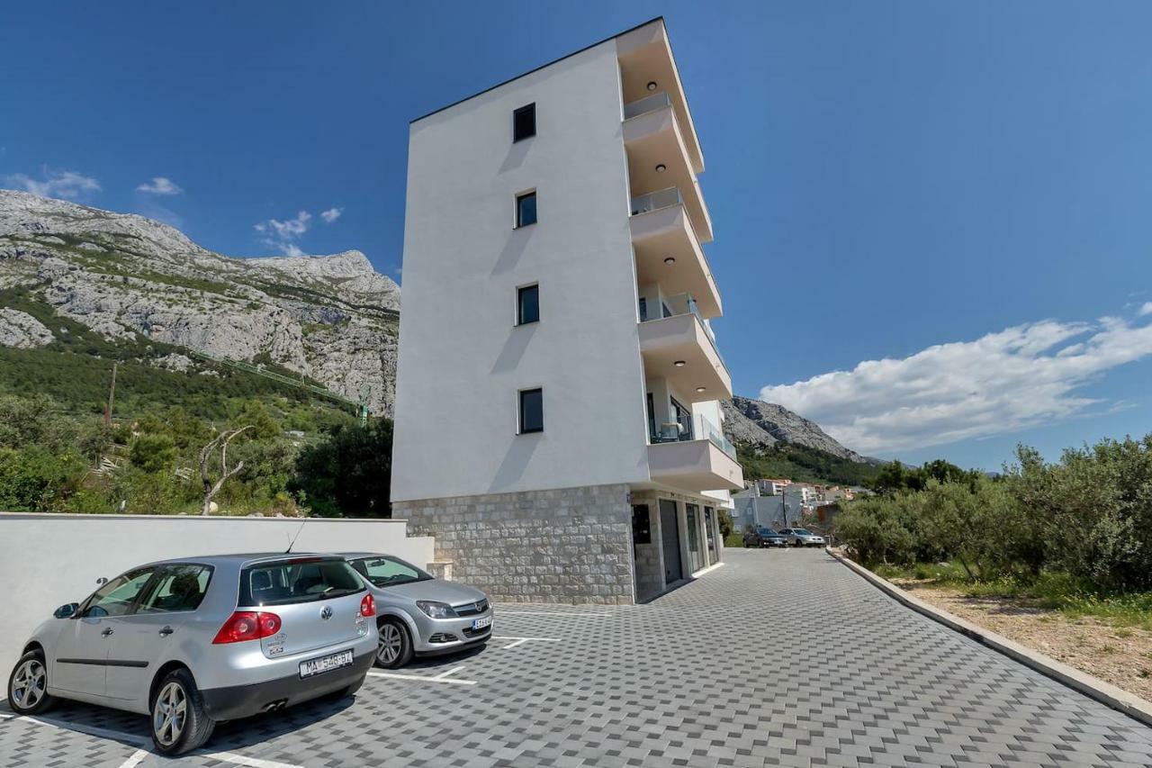 Charming Apartment Tissa With Sea View Makarska Ngoại thất bức ảnh